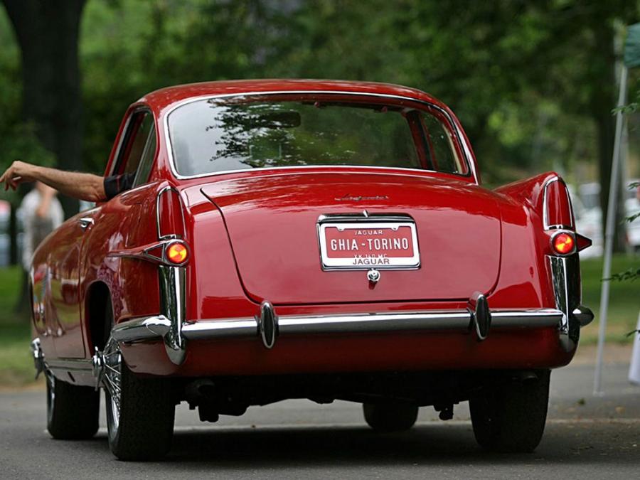  Jaguar XK150 MC Ghia Coupe 1956 года  (фото 2 из 2)